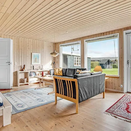 In Juelsminde With Kitchen